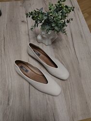 Туфлі, балерини, балетки нові шкіряні Mark Spencer 40.