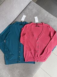 Яркие кофты на пуговицах. Mohito. 