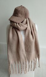 новий гарний набір кепка Тедді з вушками і теплий шарф