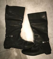 Зручні відмінної якості чобітки Antonio Biaggi, р. 38, шкіра