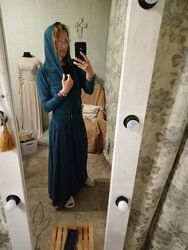 #2: Довга сукня