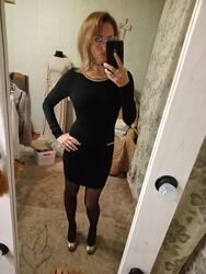 #1: Чорна сукня