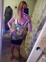 Брендові нарядні міні сукні MOSCHINO паетки