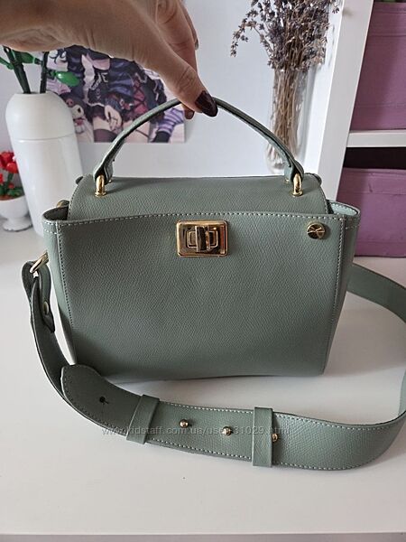 Сумка від бренду kachorovska - модель erna mini у кольорі полину