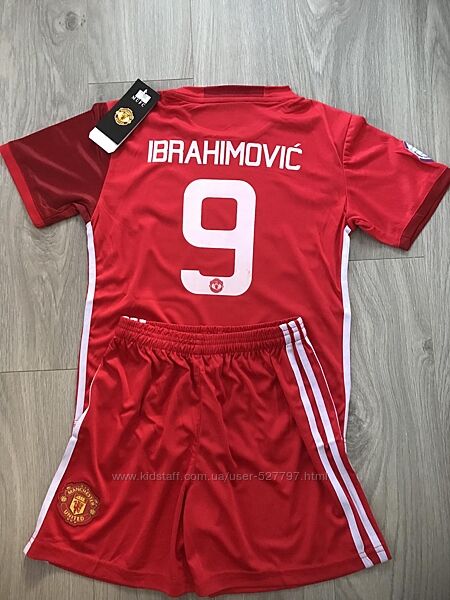 Футбольна форма для дітей 