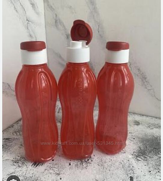 Бутылка 750 мл с клапаном Tupperware 