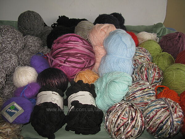 Пряжа шерсть  остатки 250 грн. /кг 