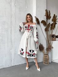 S, M, L Сукня вишиванка з вишивкою калина  Є підклад