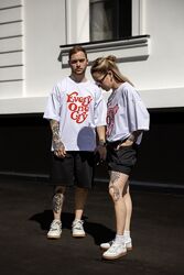 XS-XXL Футболка Everyone cry кулір
