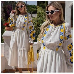 S, M, L Сукня міді із вишивкою соняхи та вставками мережива