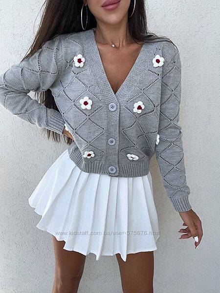 42-44 кофточка квіти машинна вязка Туреччина