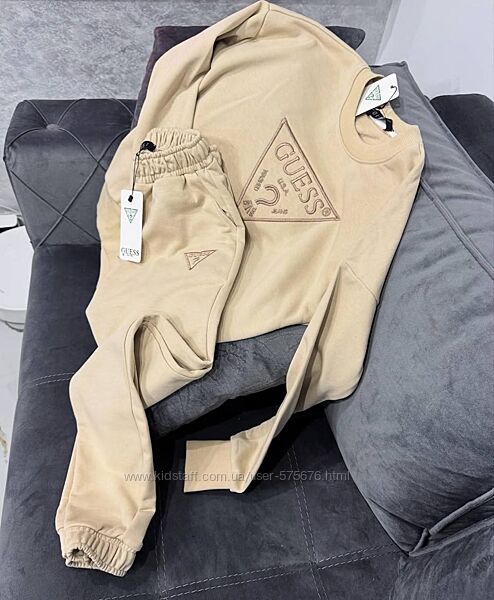 42-46, 48-52 Крутий костюм петля пен´є, вишивка