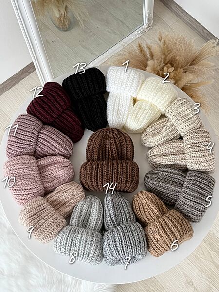 Тепла жіноча шапка крупна вязка onesize 14 кольрів