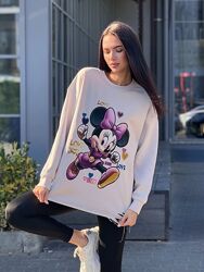 р.42 до 52р. Крутезний лонгслів, виконаний із преміальної триниточки