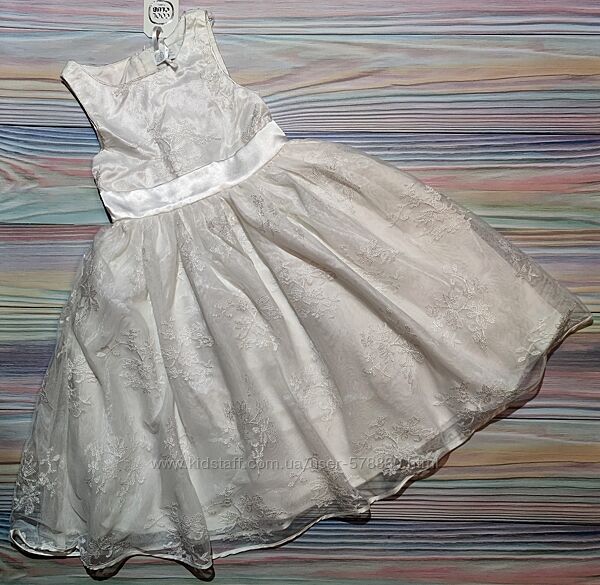 Біла ошатна сукня з вишивкою Cool Club р.104, 116