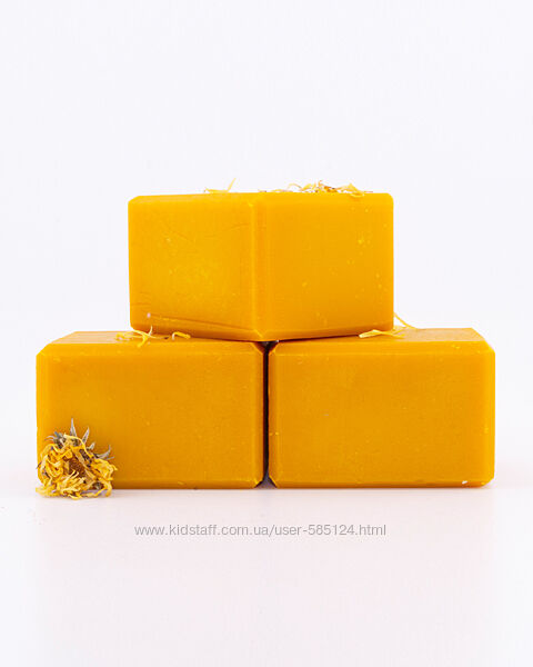 Натуральне ніжне мило з обліпихою та календулою