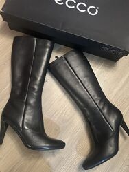 шкіряні демі чоботи р.41 маломірят Ecco