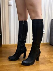 Шкіряні чоботи, демісезон 40 р. 26см.