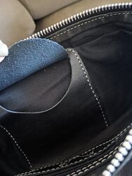 Шкіряна сумочка Ted baker 