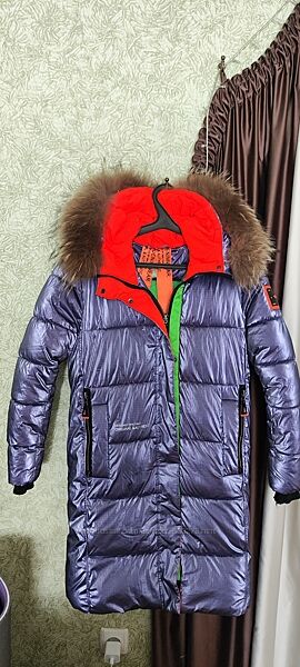 Шикарне зимове пальто на дівчинку