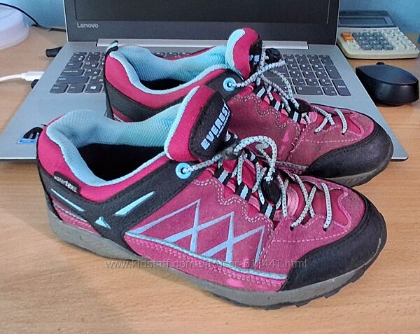 Кроссовки Everest - Watertex/Стелька 22,5см.