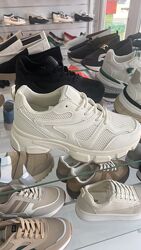 Кросівки 36-41рр