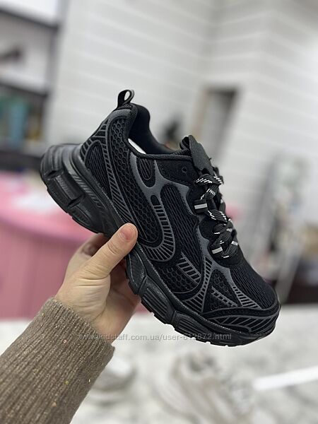 Демі кросівки 37-41рр