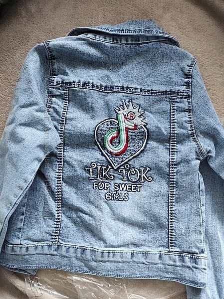 Джинсова курточка 110р