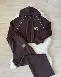 Женский костюм miu miu 
