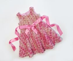 Роскошное розовое платье в цветы