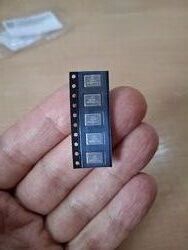 Кварцовий генератор SMD 7050 57 мм, 20 МГц