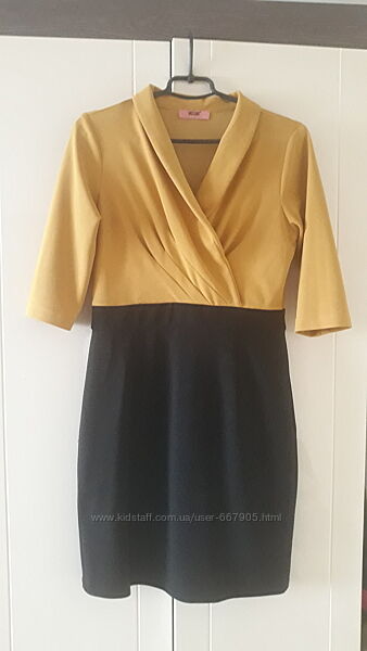 Платье офисное