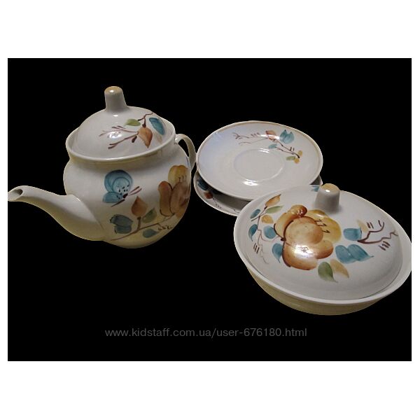 Фарфоровый чайный набор чайник масленка 2 блюдца Полонное ручная роспись