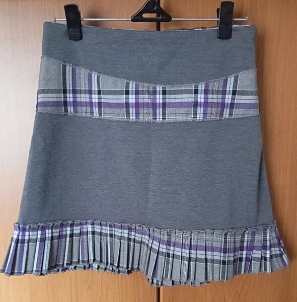 Цікава спідниця на 140 р