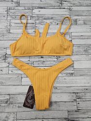 Яскравий купальник Polovi