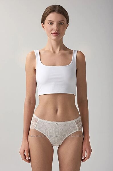 Мережевні бразильянки Ellen