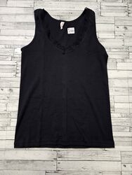 Гарна маєчка Donella