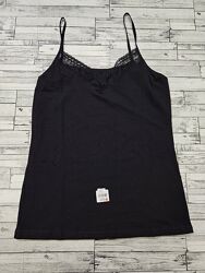 Гарна маєчка Donella