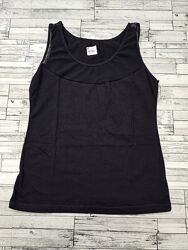 Гарна майка Donella