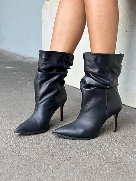 Ботильйони демісезонні, натуральна шкіра, чорні