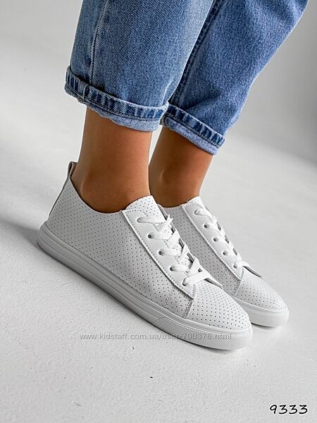 Кеди Nora, натуральна шкіра з перфорацією, білі