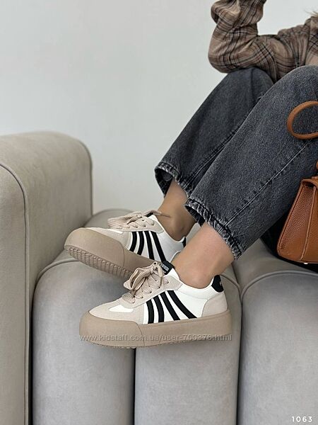 Кросівки у трендових кольорах, білі/беж/чорні