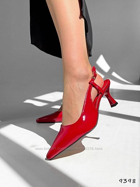 Туфлі Pris, натуральний лак, червоні