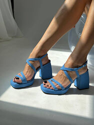 Босоніжки, натуральна замша, блакитні