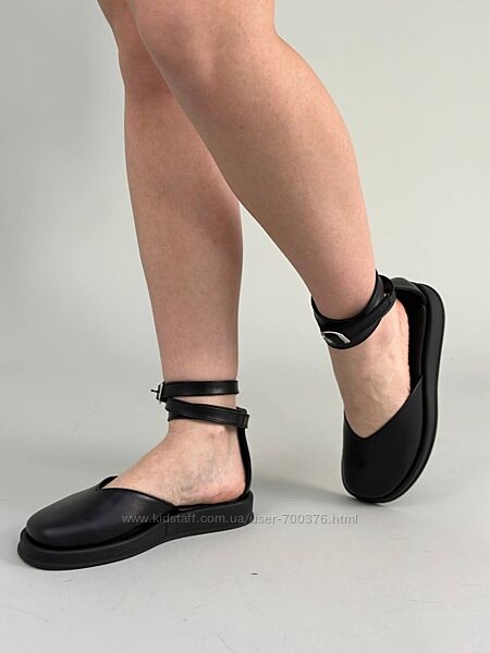 Босоніжки, натуральна шкіра, чорні