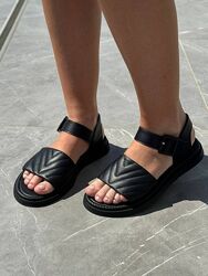 Босоніжки, натуральна шкіра, чорного кольору