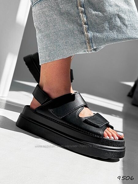 Босоніжки Tessa, натуральна шкіра, чорні