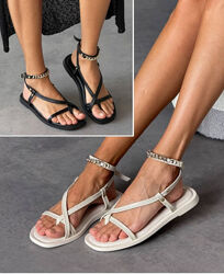 Босоніжки з ланцюжком Olli Shoes, натуральна шкіра, чорні/беж