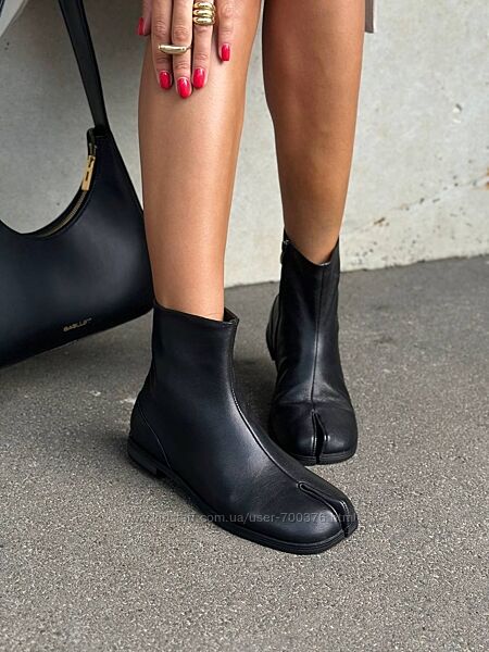 Черевики демі, натуральна шкіра, чорного кольору, на шкірпідкладі