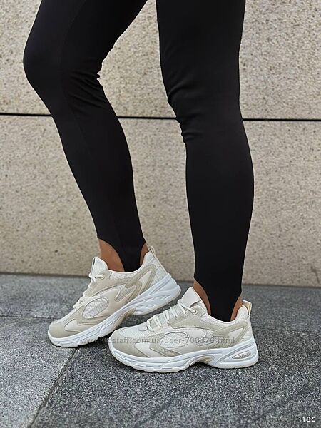 Кросівки Stilli, беж